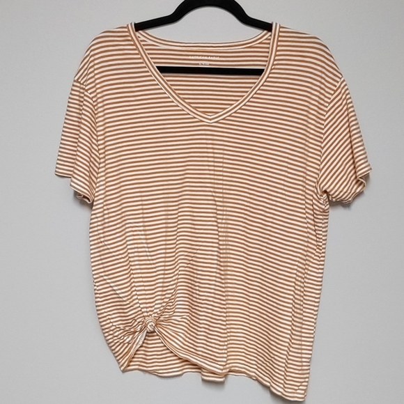 American Eagle Outfitters Tops - EUC American Eagle Shirt
